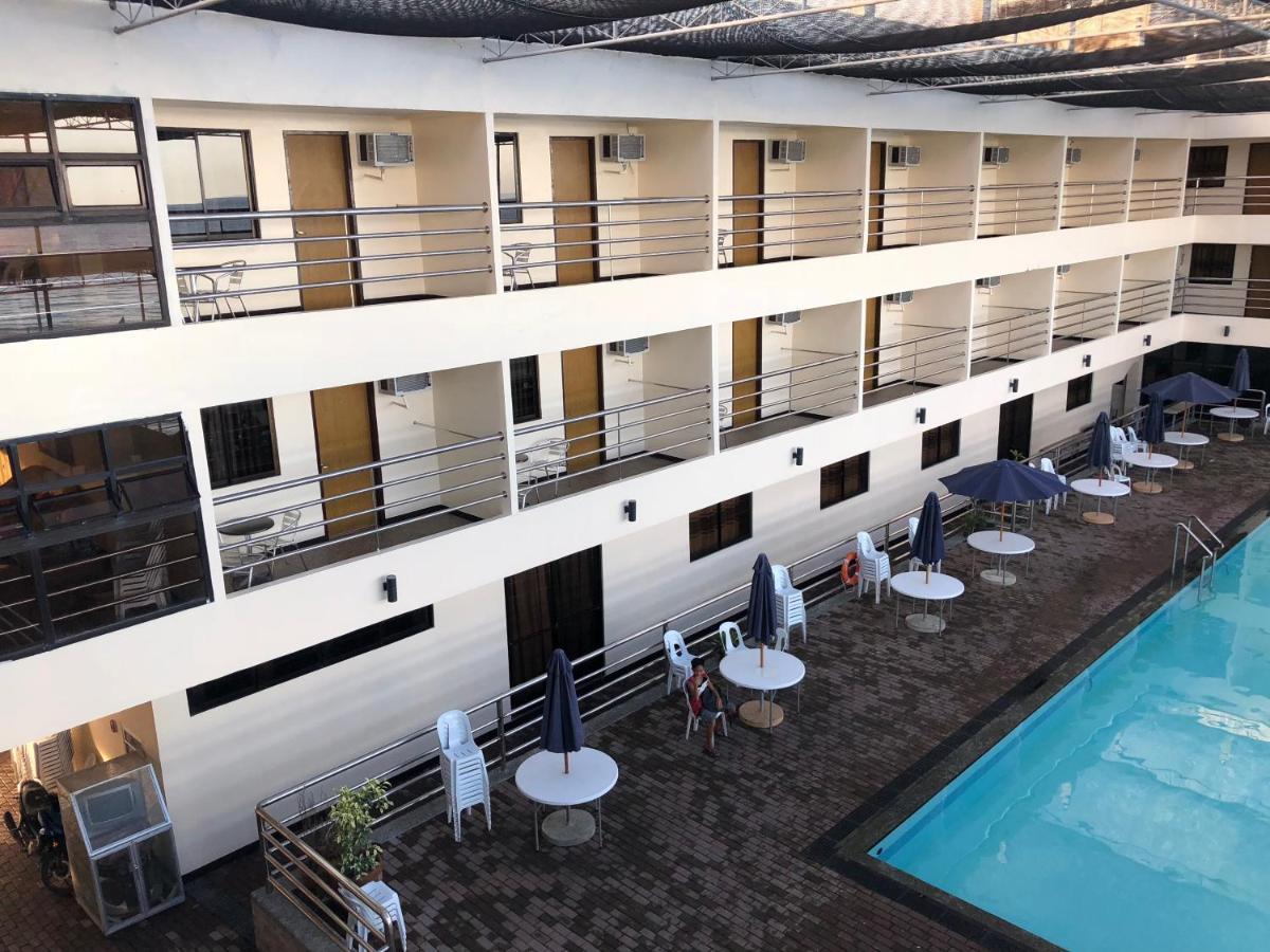 La Primera Grande Beach Resort Roxas  Exterior foto